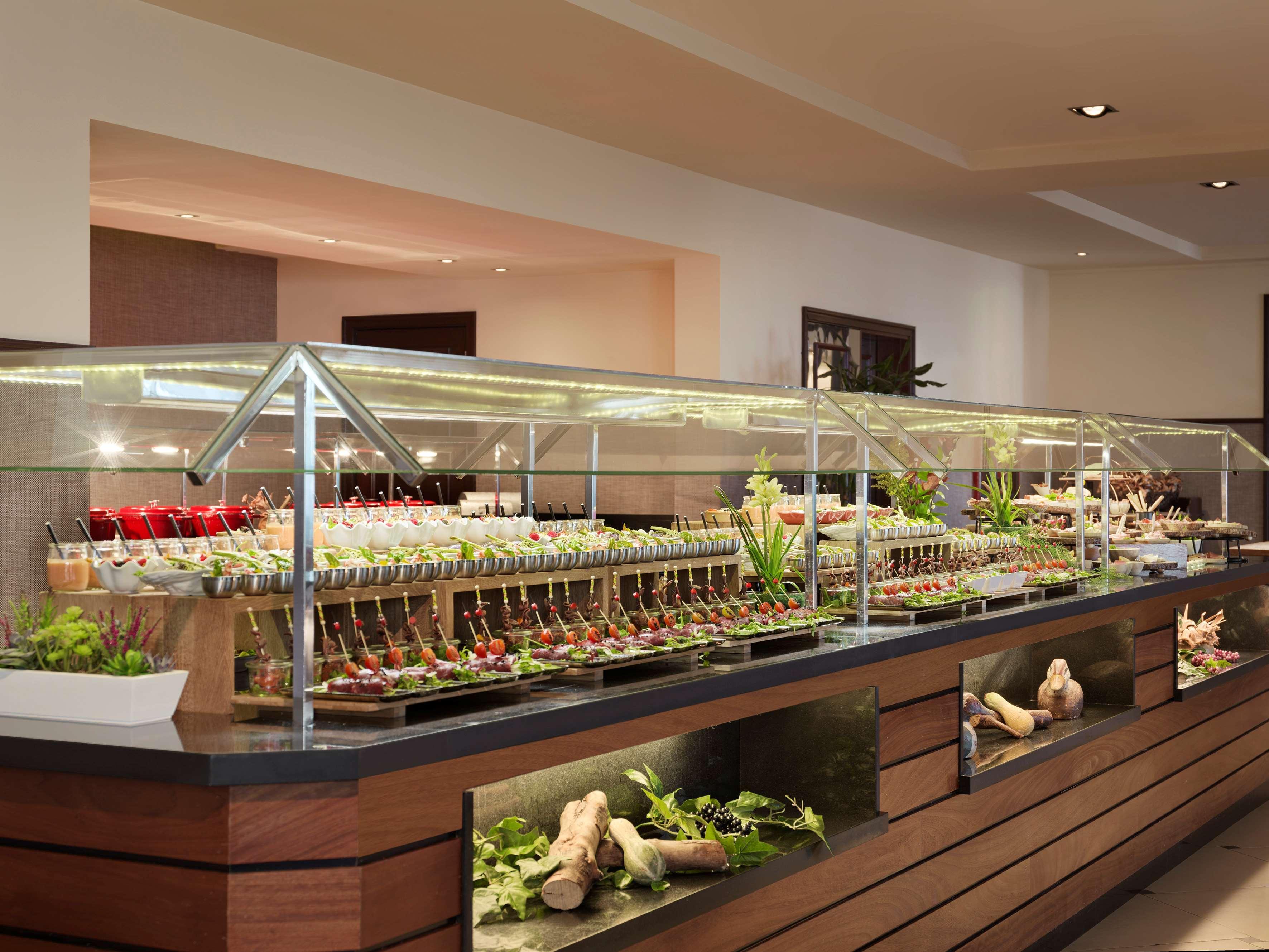 Hacienda del Conde member of Meliá Collection - Adults Only Buenavista Del Norte Exterior foto A salad bar