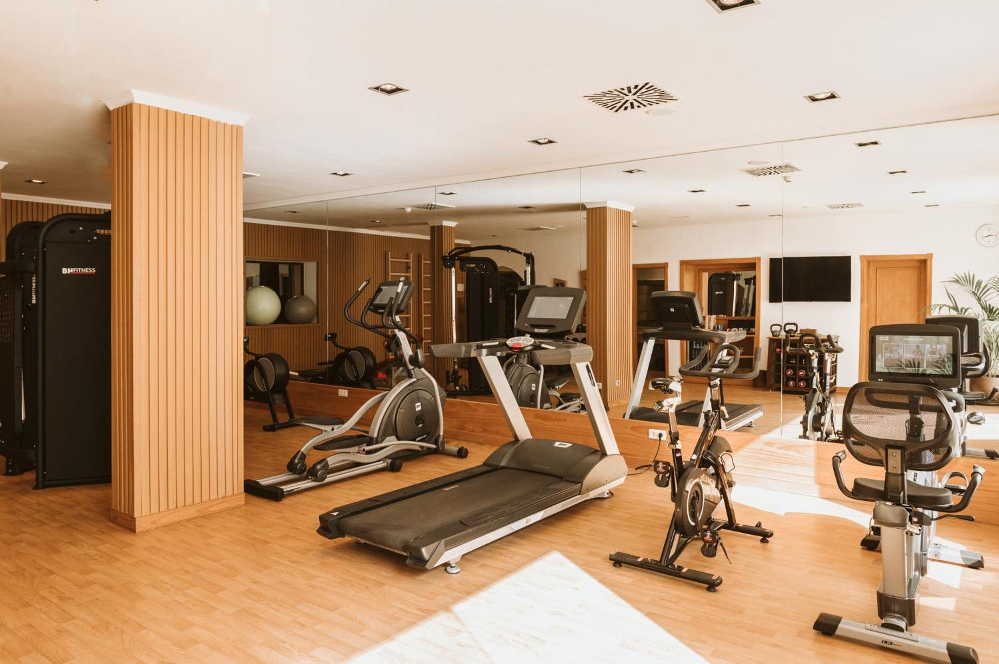 Hacienda del Conde member of Meliá Collection - Adults Only Buenavista Del Norte Exterior foto A gym